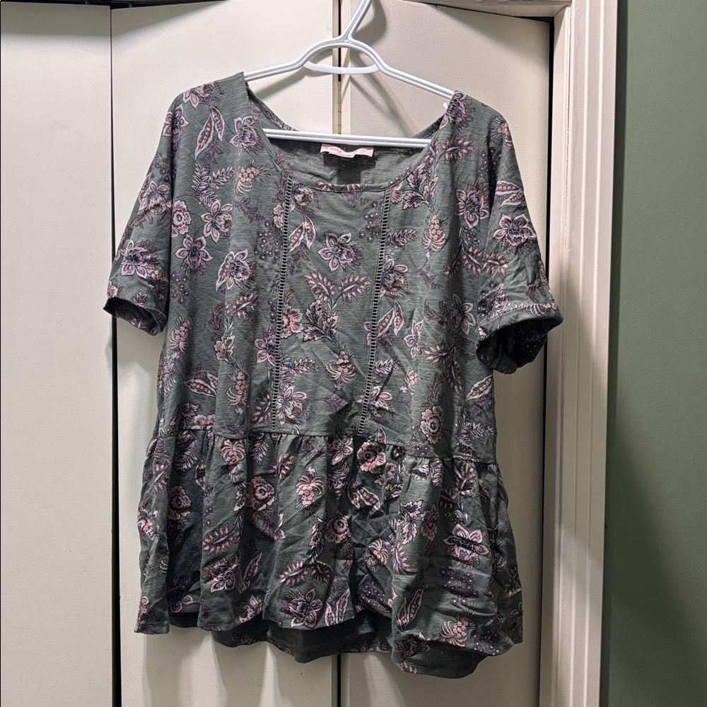 Floral Patterned Blouse